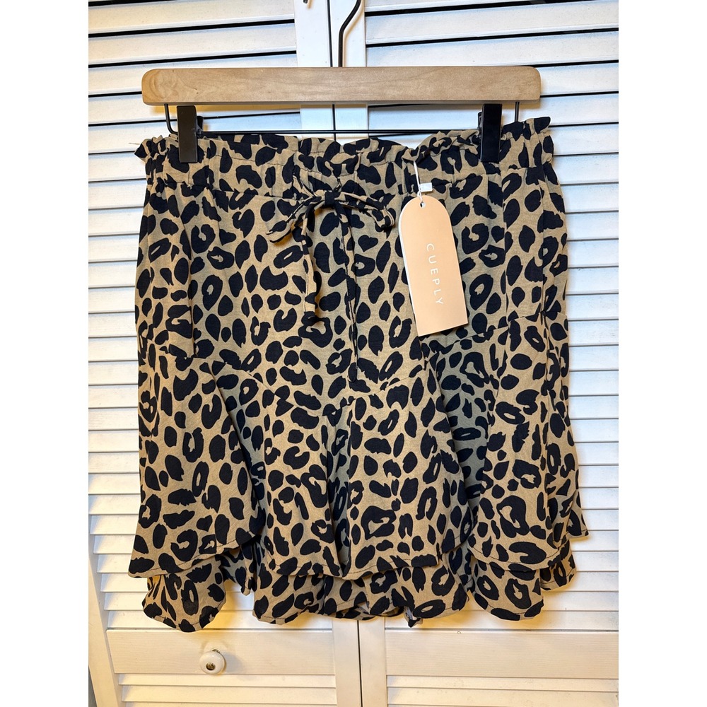 Cueply Womens Leopard Print Paperbag Waist Ruffle Hem Skort Tan Black Large NWT